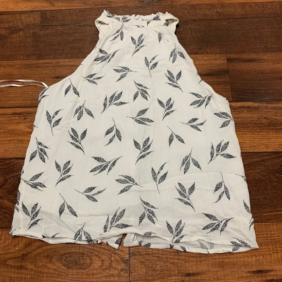 Gilli High Neck Tank Top Button Down White Gray Leaves Women’s Size S Lined - Picture 1 of 8